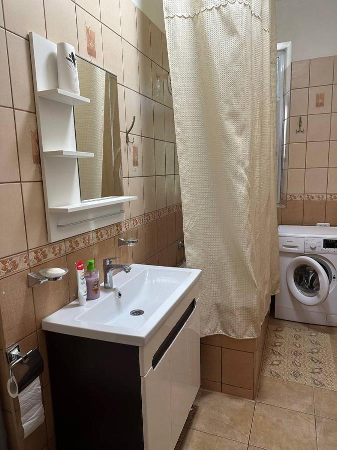 Затишна Двокімнатна Квартира В Самому Серці Ужгорода Użhorod Zewnętrze zdjęcie